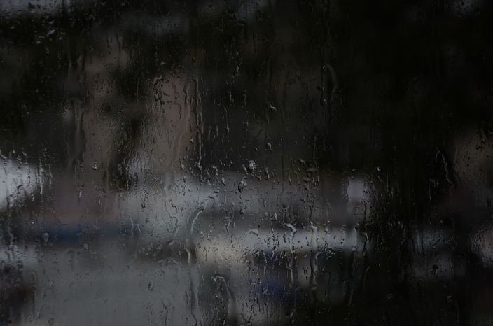 Дождь через стекло №2