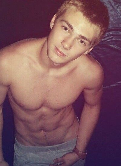 Девушки я тут