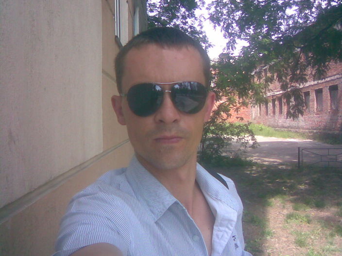 Это я