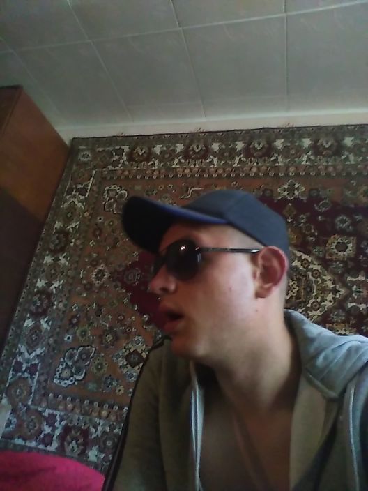 Ищу девушку!)