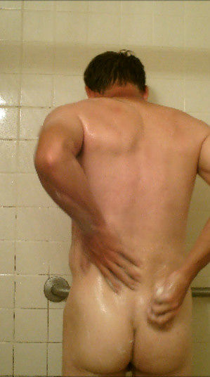 David Steckel naked in shower