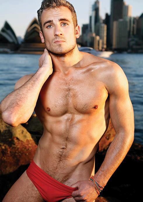 MALE M