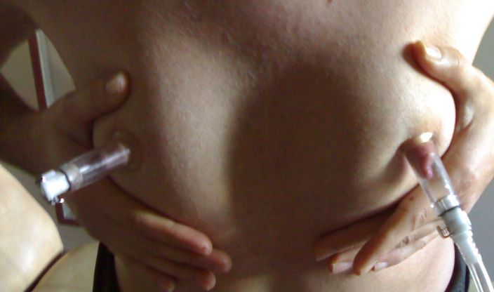 Nippleplay