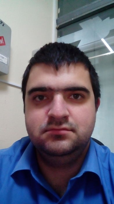 Это я