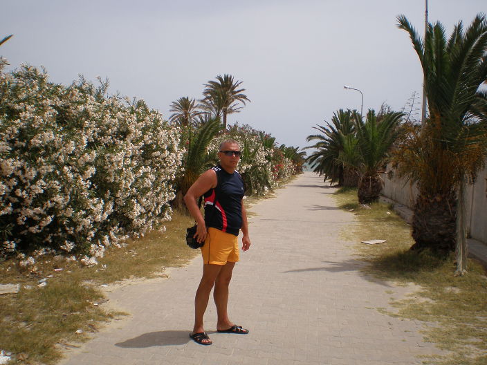 Я, ну............. какой есть