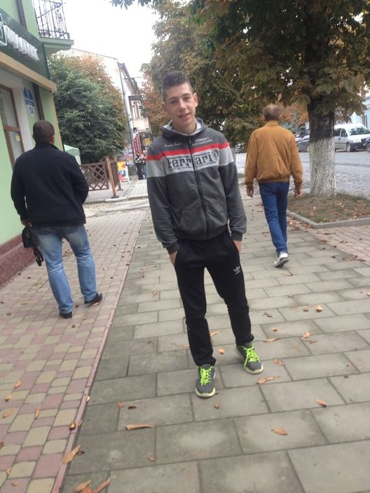 380958016779, 380689136026.