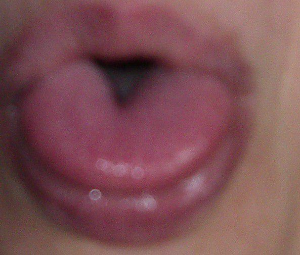 язычок для тебя .. kashon for you