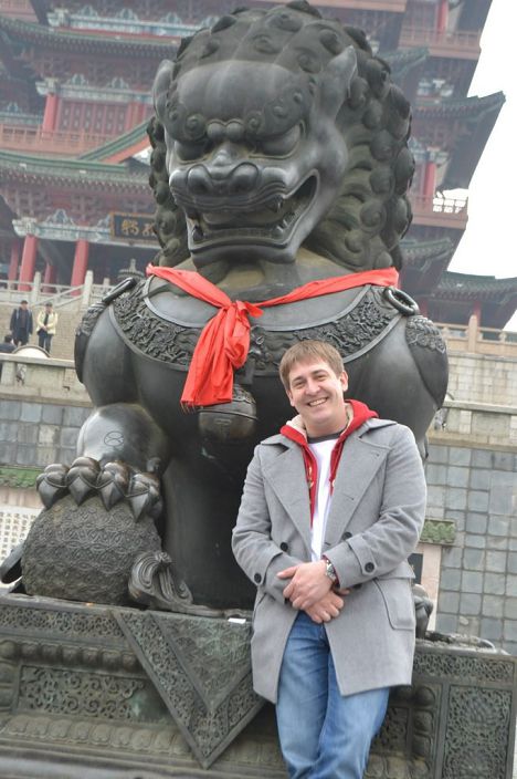 Я и лев-пионер!