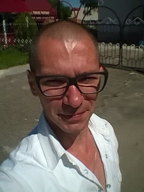 вот же! это я!