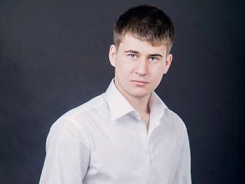 хороший и большой