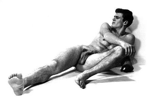 MALE M