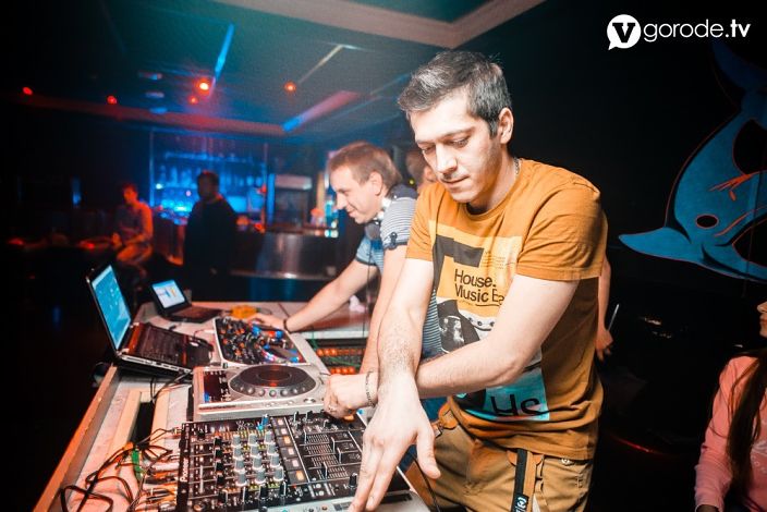 DjDave R