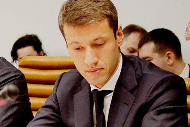 Серьезен. Только для девушек.