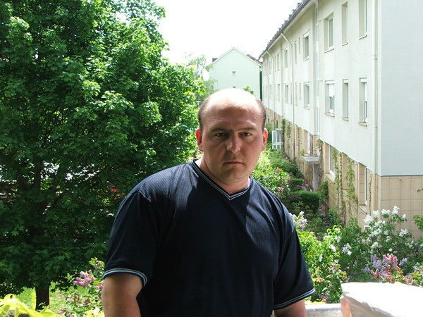 Это я