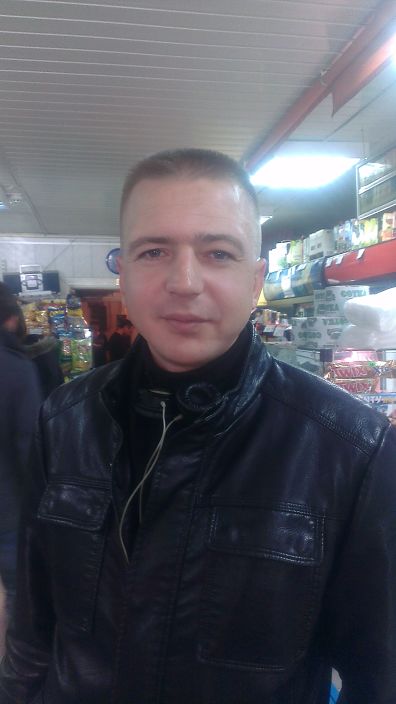 Это я