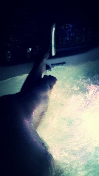 .......................................)