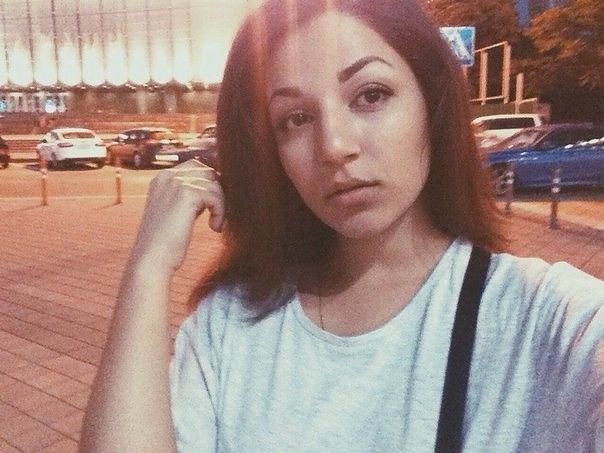 я няша стесняша