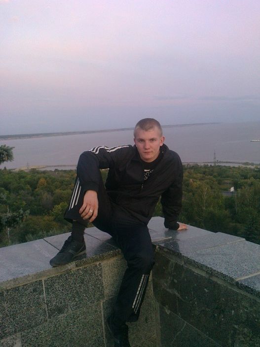 я))))))))))))))))))))))))))))))))