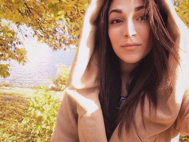 я няша стесняша