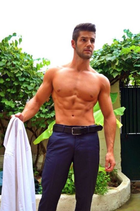 MALE M