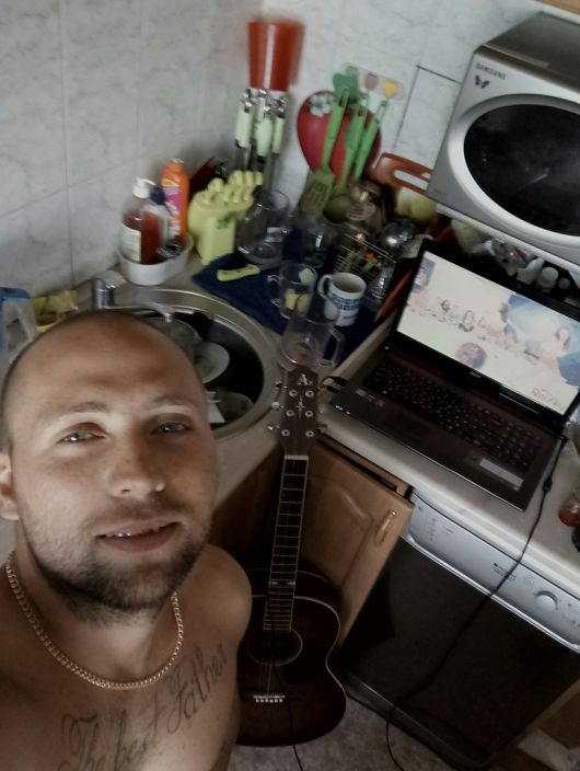 я )))))