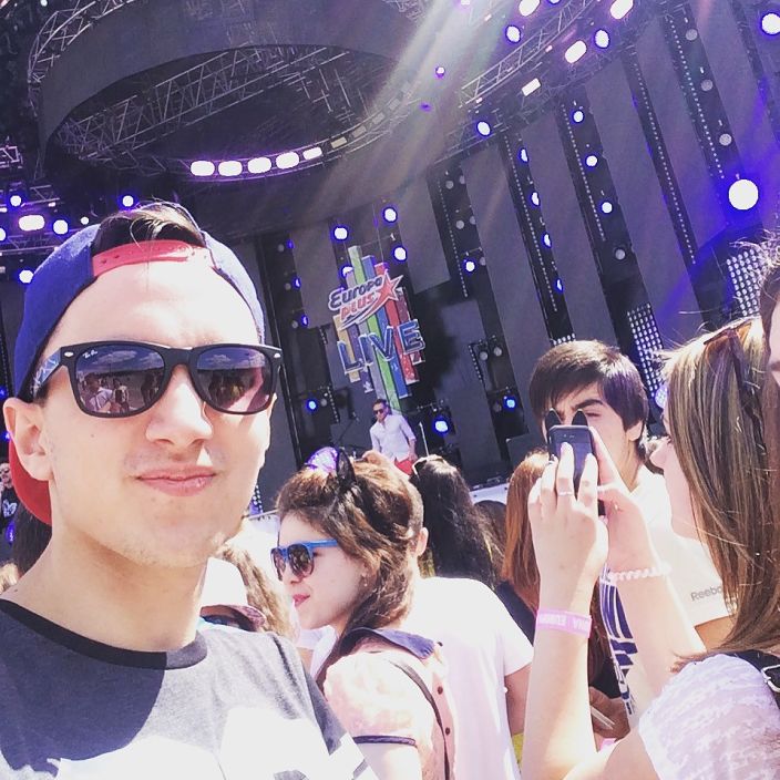 Познакомлюсь