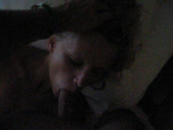 ТАНЮШКА СОСЕТ ЧЛЕН!!!