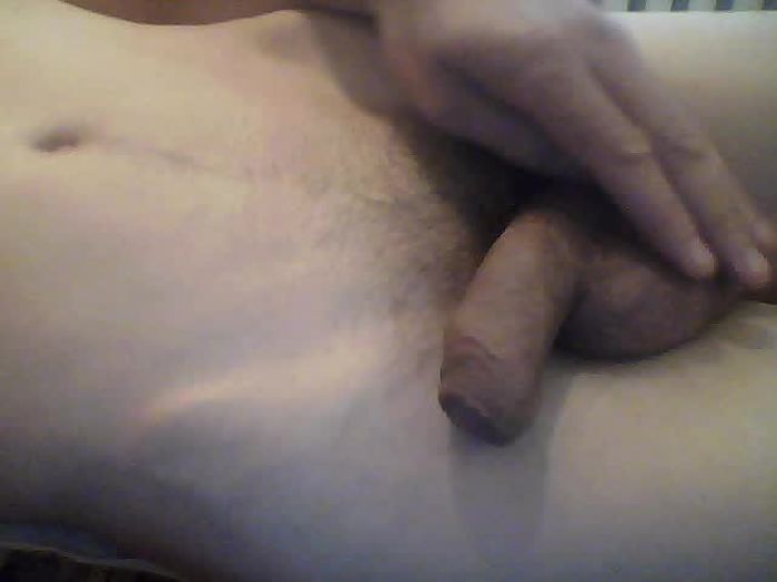 Шалю играясь