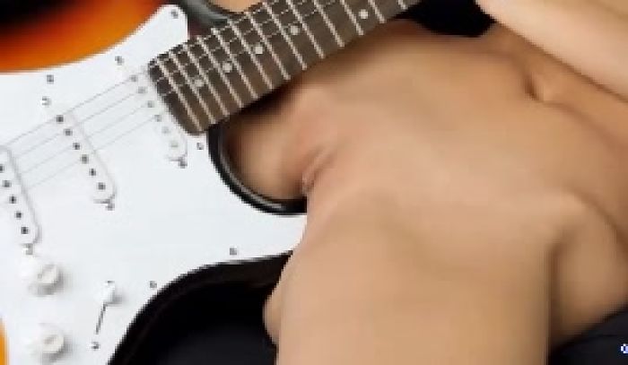 БИТЛЗ ... ПОД ГИТАРУ