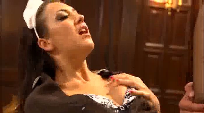 Jilie Hunter, Abbie Cat, Melanie в оргии на кухне